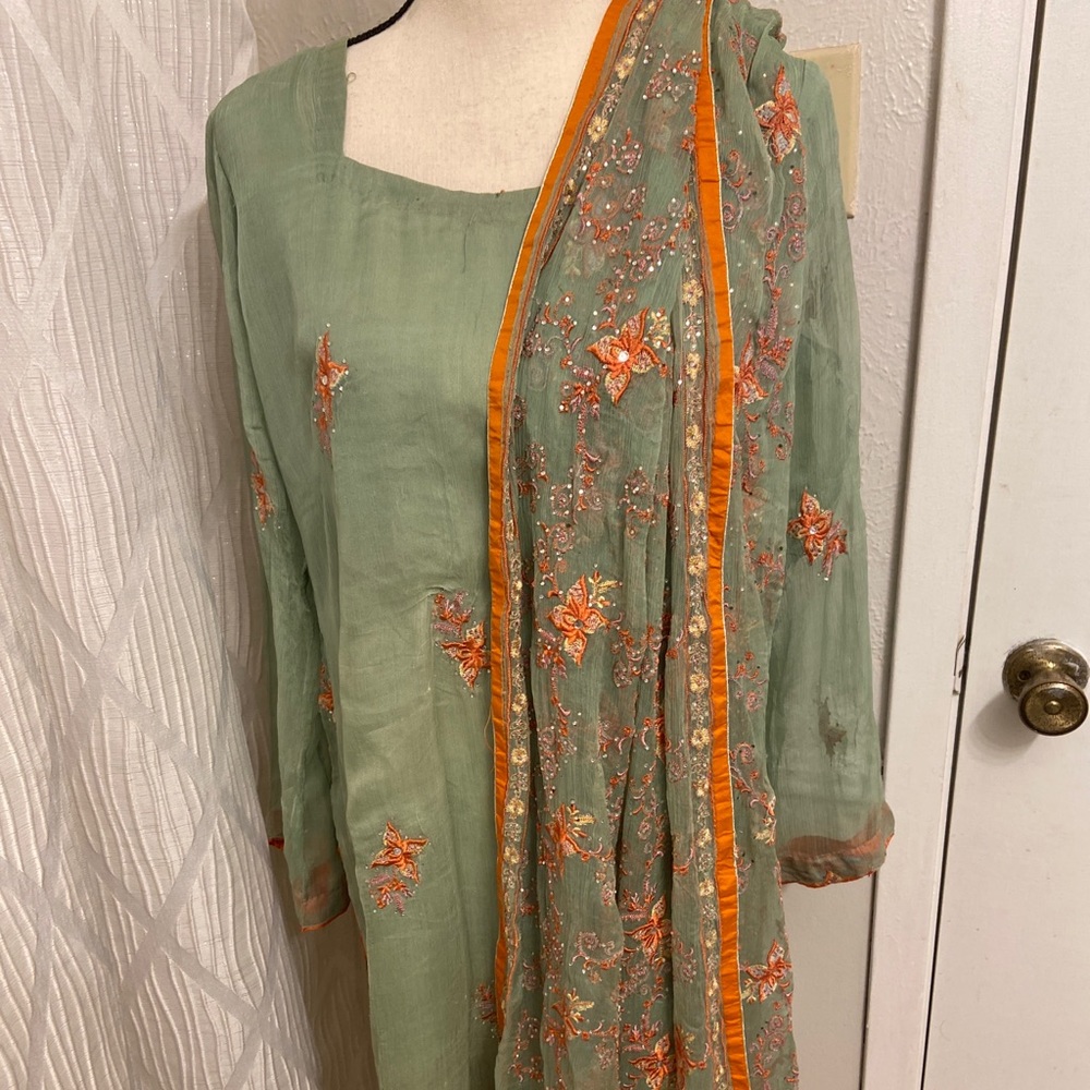Pakistani IndianThree piece Party Wear Custom Made
